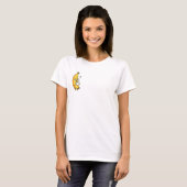 Sleepy Yellow Banana Character Holding Steamin T-shirt (Voorkant volledig)