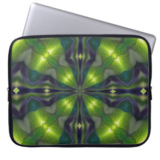 Sleeve Groene Synergy Fractal Computer