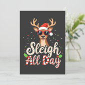 Sleigh All Day Grappige Rendieren Kerstliefhebbers Kaart (Staand voorkant)