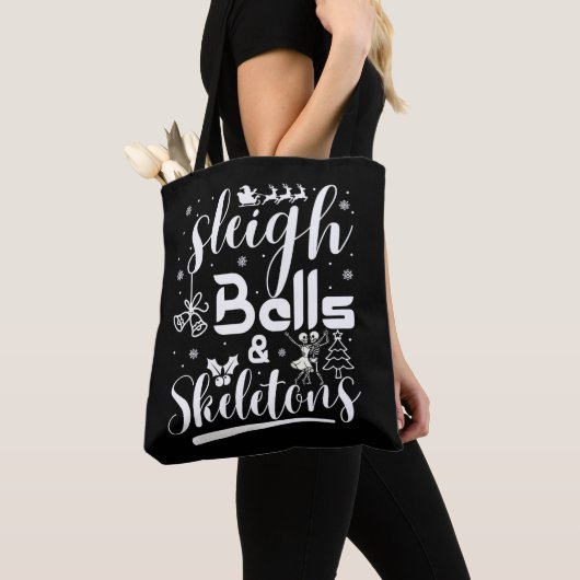 Sleigh bells & skeletons dancing funny christmas tote bag (Dichtbij)
