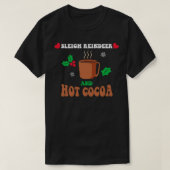 Sleigh Reindeer en warme cacao T-shirt (Design voorkant)
