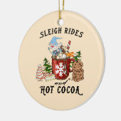 Sleigh Rides en Hot Cocoa – Scandinavische Gnoom Keramisch Ornament (Links)