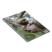 Sleuf Baby met moeder die van een boom hangt Notitieboek (Rechterzijde)