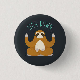Sleuf in Lotus Yoga Pose "Slow Down" Ronde Button 3,2 Cm