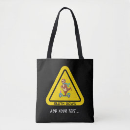 Sleuf omlaag | Funny Sloth Riding Scooter Sjabloon Tote Bag