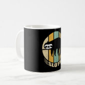 Sleuf-retro | Sloth Funny Gift Koffiemok (Voorkant links)