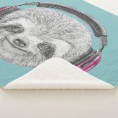 Sleufportret | Hoofdtelefoons dragen Sherpa Deken (3/4)