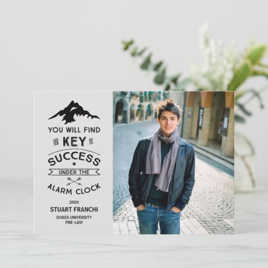 Sleutel tot de Uitnodiging van het Afstuderen van  (Staand voorkant)