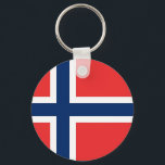 Sleutelhanger met vlag van Noorwegen<br><div class="desc">Draag een stukje Noorwegen met je mee, waar je ook gaat, met onze sleutelhanger met de nationale vlag! Deze sleutelhanger is gemaakt met aandacht voor detail en brengt een ode aan het Noorse erfgoed en culturele identiteit met zijn iconische ontwerp. De vlag van Noorwegen heeft een rood veld met een...</div>