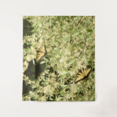 Slib-vlinders op bloeiende struikgewas wandkleed (Voorkant)