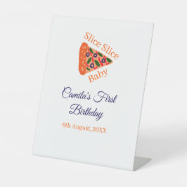 Slice baby pizza bruin blauw 1e verjaardag reclamebord met voetstuk