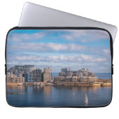 Slijmhaven en wolkenkrabbers op Malta Laptop Sleeve (Voorkant)