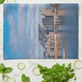 Slijmhaven en wolkenkrabbers op Malta Theedoek (Gevouwen)