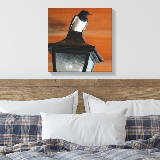 Slikken op een Lamp Foto Single Print Canvas (Insitu (Slaapkamer))