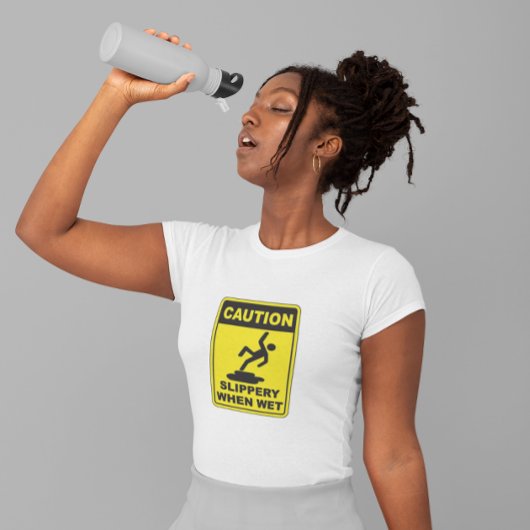 Slipperlicht bij natte T-shirt