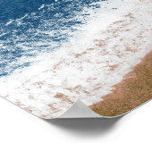 Slippers op het strandzand poster (Hoek)
