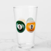 SlipperyJoe's 69 harde pooltafel twee biljartbal Glas (Voorkant)