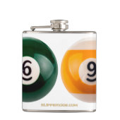 SlipperyJoe's 69 harde pooltafel twee biljartbal Heupfles (Voorkant)