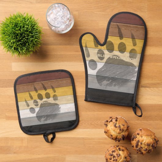 SlipperyJoe's Beer Pride flag houten vloer textuur Ovenwant & Pannenlap Set (Top down)