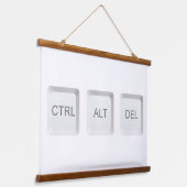 SlipperyJoe's CTRL ALT DEL knoppen drie witte com Hangend Wandkleed (Gebogen)