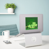 SlipperyJoe's drie-bladklaver uit Saint Patrick's Sticker (Laptop op bureau)