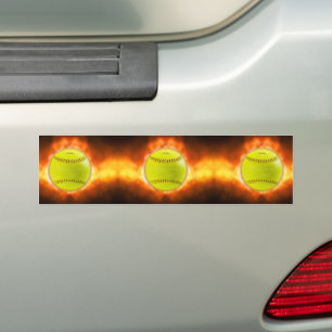 SlipperyJoe's gele softbal vuurbal vlammen rasp Bumpersticker