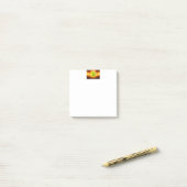 SlipperyJoe's gele softbal vuurbal vlammen rasp Post-it® Notes (Op bureau)