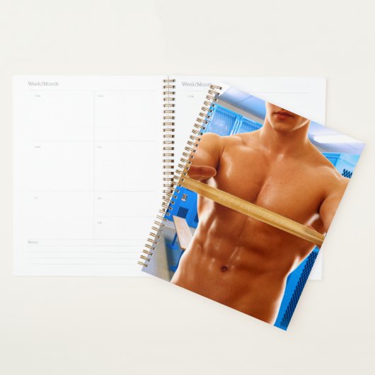 SlipperyJoe's gespierde man shirtloze borst 6-pack Planner (Display)