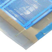 SlipperyJoe's gespierde man shirtloze borst 6-pack Tafelkleed (Gekanteld)