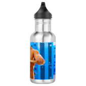 SlipperyJoe's gespierde man shirtloze borst 6-pack Waterfles (Rechts)