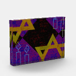 SlipperyJoe's Happy Chanoeka-ster van David Menora Fotoblokken<br><div class="desc">SlipperyJoe's Happy Hanukkah Star of David menorah Dreidel artistieke Celebration Kaarsen Joods Hebreeuws Chanoeka giften decoraties Jodendom religie cultuur religieuze praktijken tradities geometrische symbolische ontwerp diepte contrast orde symmetrie</div>