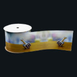 SlipperyJoe's Happy Chanoeka vierzijdig draaiend Satijnen Lint<br><div class="desc">SlipperyJoe's Happy Hanukkah vierzijdig draaiende top dreidel artistieke Celebration Kaarsen Joods Hebreeuws Chanoeka geschenken decoraties Jodendom religie Hebreeuwse letter Nun traditionele speelgoed kinderen volwassen spel cultureel symbool metallic glanzende afwerking houten oppervlak</div>