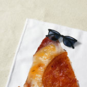 SlipperyJoe's klassieke pepperoni pizza gesmolten Strandlaken (In situ)