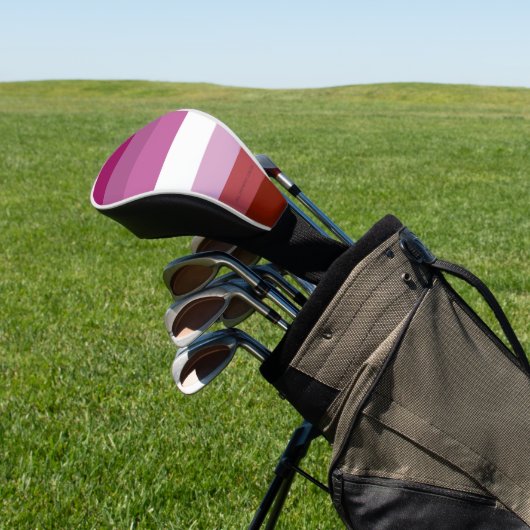SlipperyJoe's lesbische trots vlag vrouwelijke gem Golfheadcover (Insitu)