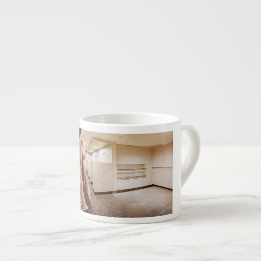 SlipperyJoe's Man sixpack shirtless sexy musculair Espresso Kop (Voorkant rechts)