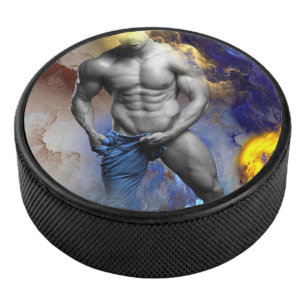 SlipperyJoe's Man stomende shirtloze abs zes-pack Hockey Puck