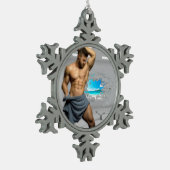 SlipperyJoe's Mannen handdoek gebroken witte bakst Tin Sneeuwvlok Ornament (Links)