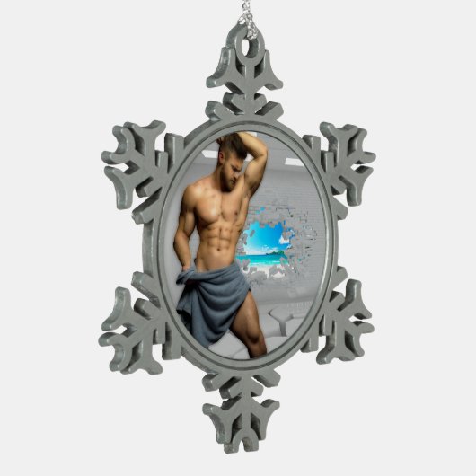 SlipperyJoe's Mannen handdoek gebroken witte bakst Tin Sneeuwvlok Ornament (Links)