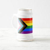 SlipperyJoe's Progress Pride-vlag zes klassieke ho Bierpul (Voorkant links)