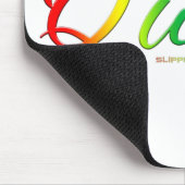 SlipperyJoe's queer trotskleur woord trots symbool Muismat (Hoek)