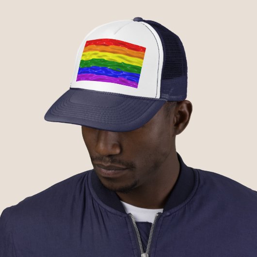 SlipperyJoe's regenboog trots kleuren glanzende vl Trucker Pet (In situ)