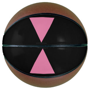 SlipperyJoe's roze driehoekige vlag helder roze sy Basketbal