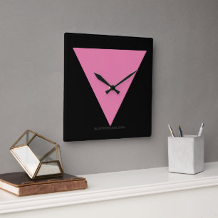 SlipperyJoe's roze driehoekige vlag helder roze sy Vierkante Klok
