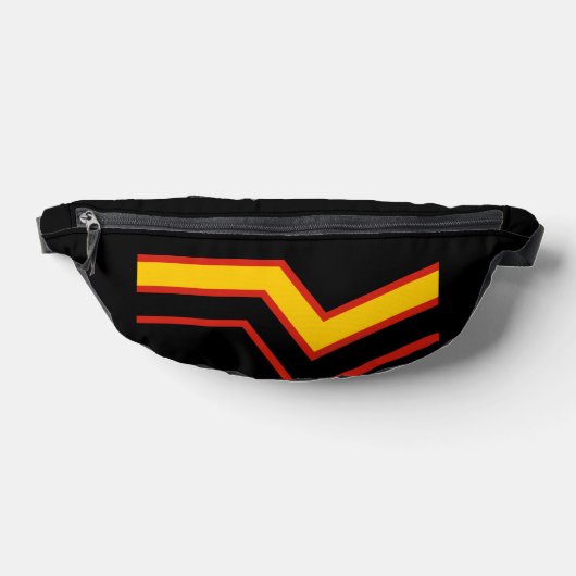 SlipperyJoe's rubber trotsky vlag pijlen chevrons Heuptasje (Liggend)