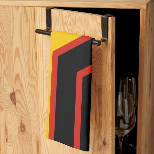 SlipperyJoe's rubber trotsky vlag pijlen chevrons Theedoek (Derde Gevouwen)