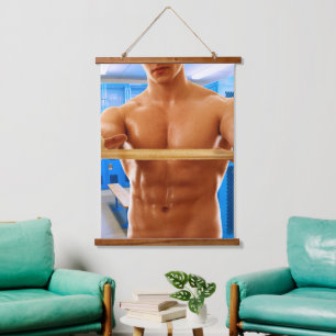 SlipperyJoe's shirtloze gespierde man abs borst sc Hangend Wandkleed