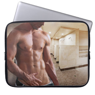 SlipperyJoe's shirtloze gespierde mannen torso six Laptop Sleeve