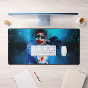 SlipperyJoe's sinistere Halloween-clownfiguur besm Bureaumat