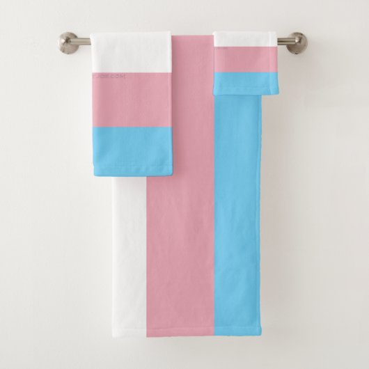 SlipperyJoe's transgender trotskleurvlag zichtbaar Bad Handdoek (Insitu)