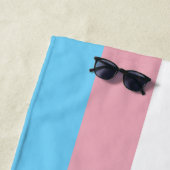 SlipperyJoe's transgender trotskleurvlag zichtbaar Strandlaken (In situ)